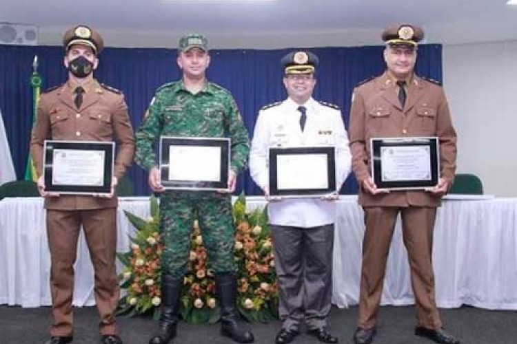 https://radiofm97.com.br/uploads/news/Iturama: Câmara Municipal entrega título de cidadão honorário a policiais militares