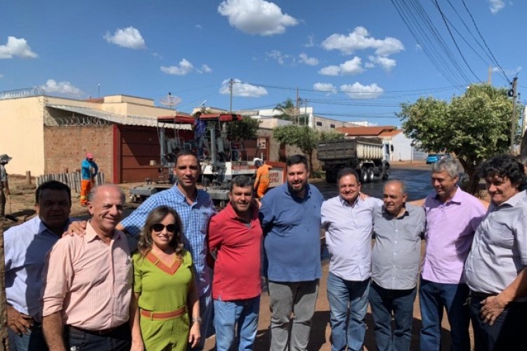 Prefeitura Municipal de Iturama inicia obras de recapeamento e asfalto do bairro Alto Boa Vista