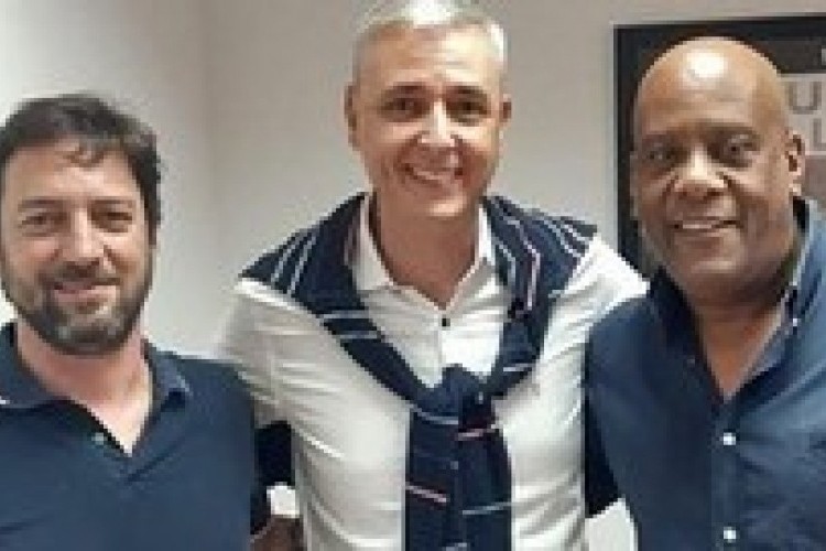 Reforços, saídas e nova comissão: como Tiago Nunes encontra o Corinthians 60 dias após anúncio