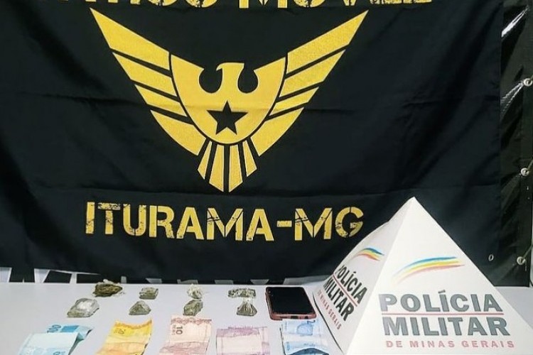 https://radiofm97.com.br/uploads/news/Drogas são apreendidas e duas pessoas são presas pelo Tático Móvel em Iturama